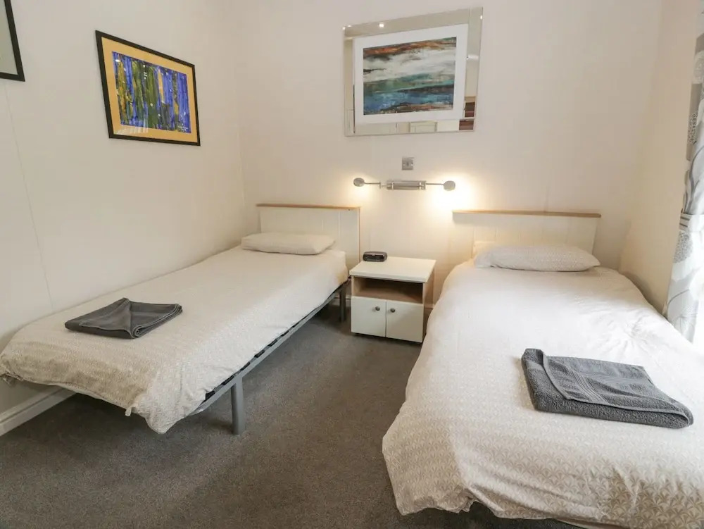 Oyster Bay Lodge