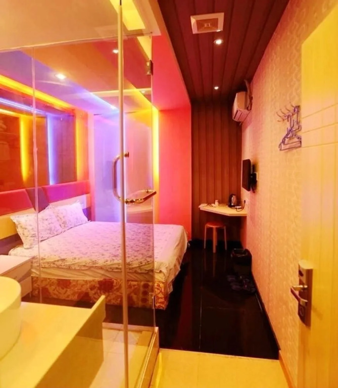 Shanghai Xinyuan Theme Hotel