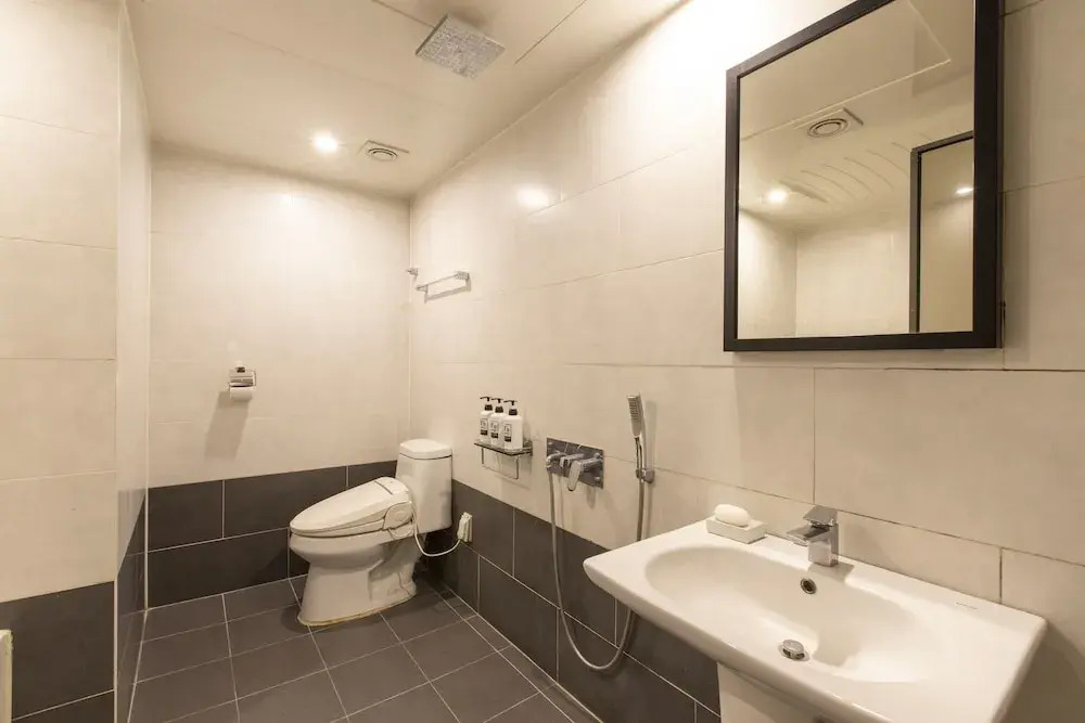 Calm Rest Hotel Busan Sasang