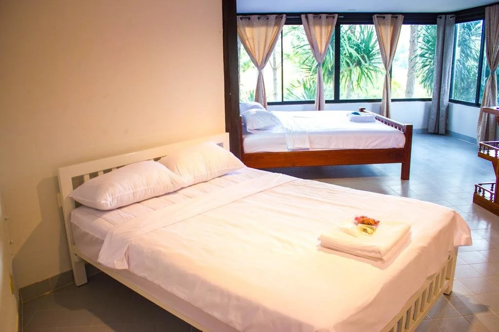 Bird Land Resort