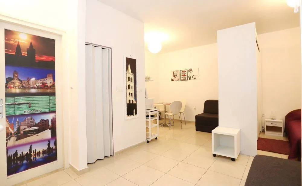 Feel Center Apartments.