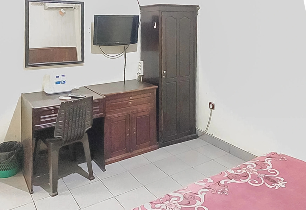 RedDoorz Syariah near Pasar Pagi Samarinda