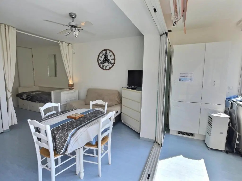 Apartment in the center of Valras-Plage for 4 people