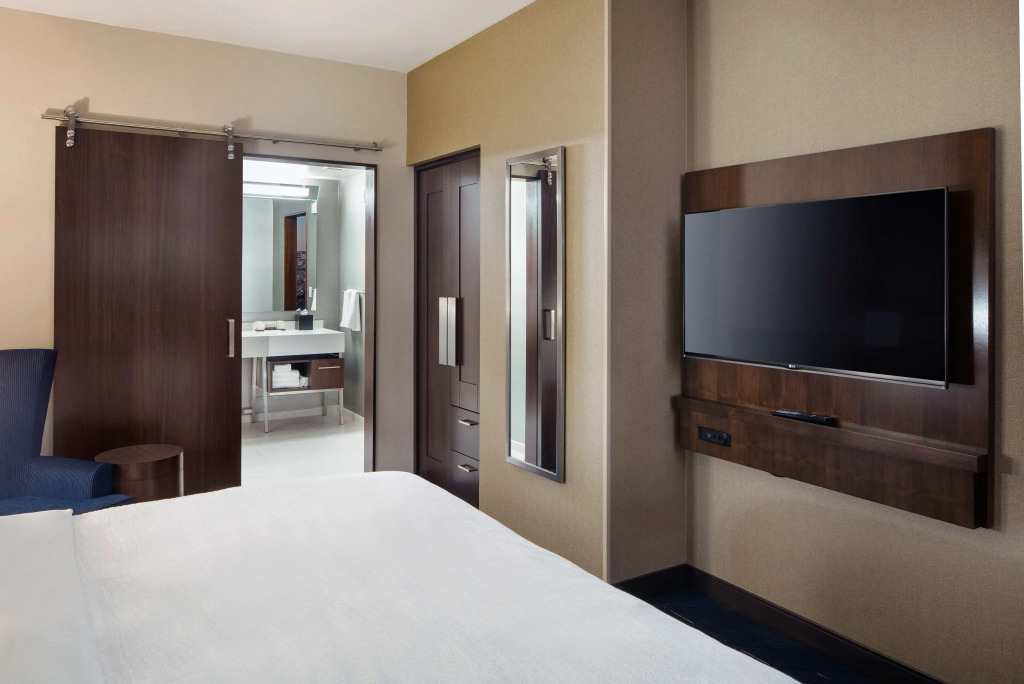 Embassy Suites By Hilton Seattle Downtown Pioneer Square