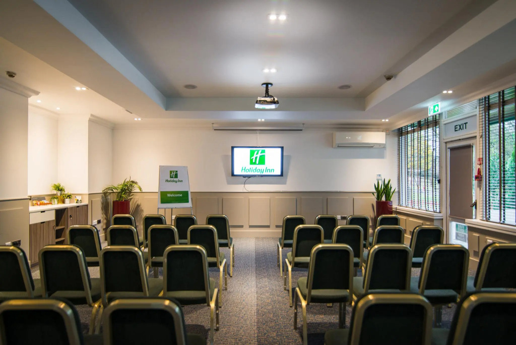 Holiday Inn Stoke on Trent M6 Jct15 by IHG