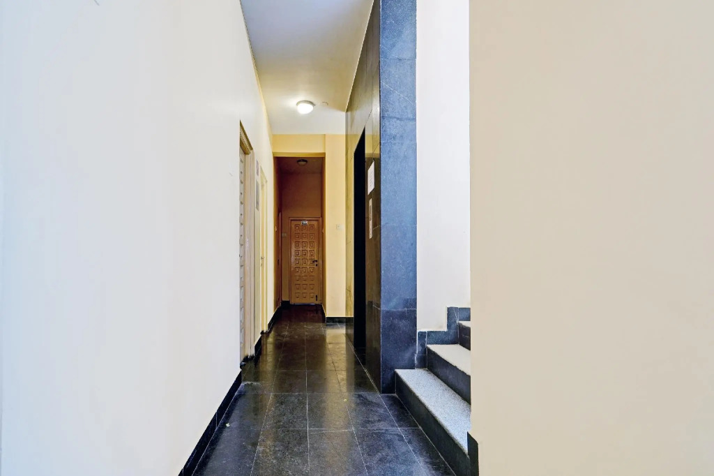 OYO Flagship 81402 Legrace Residency