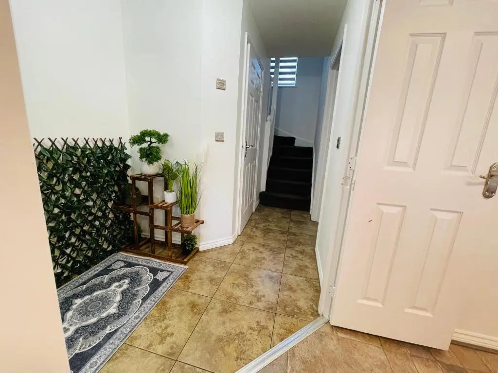 Watan Cottage - Spacious 3 Bedrooms Entire House With Beautiful Outdoor Garden