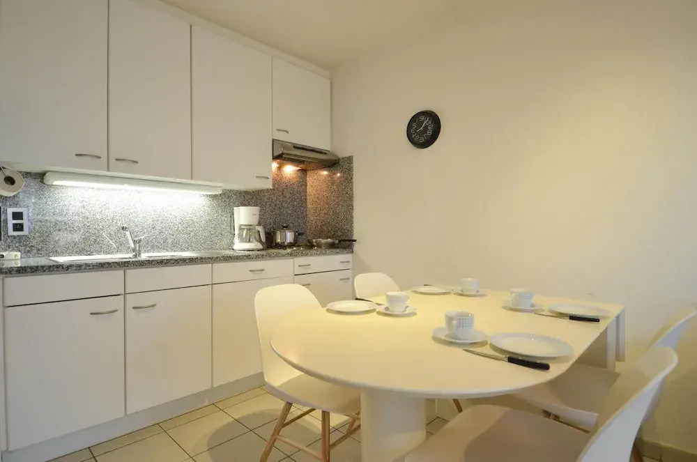 Apartment Oostduinkerke Near Beach and Dunes