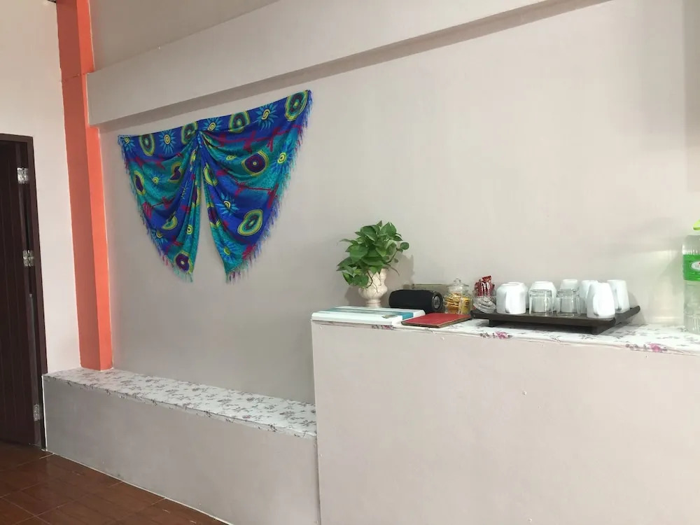 SMILE HOME GUESTHOUSE