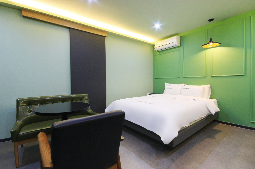 Kanu Hotel