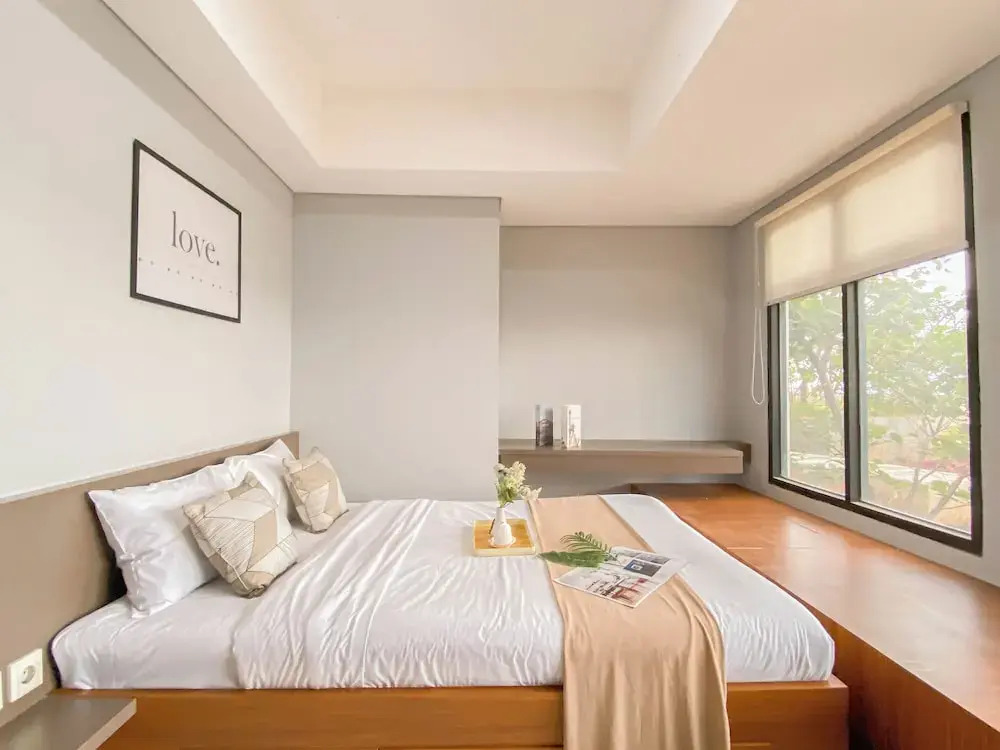Simply Look And Best Deal 2BR at Pollux Chadstone Apartment