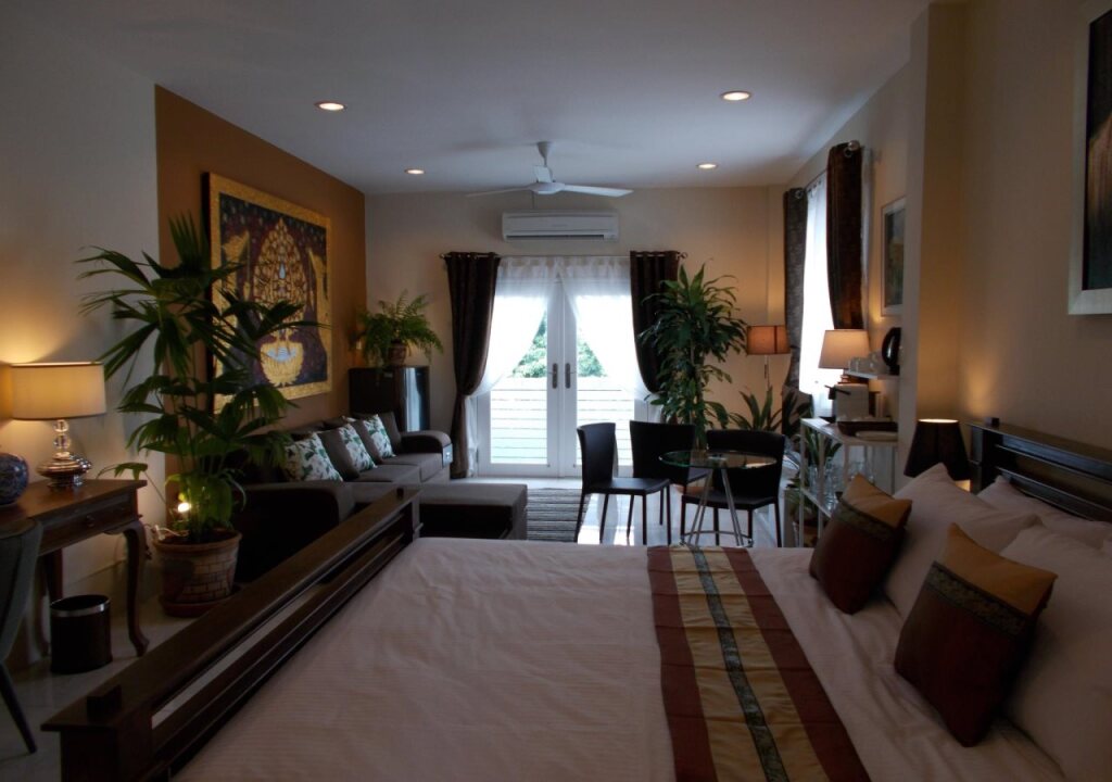 Wualai Residence