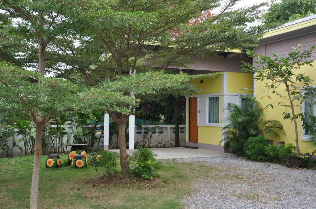 Feel Good Resort