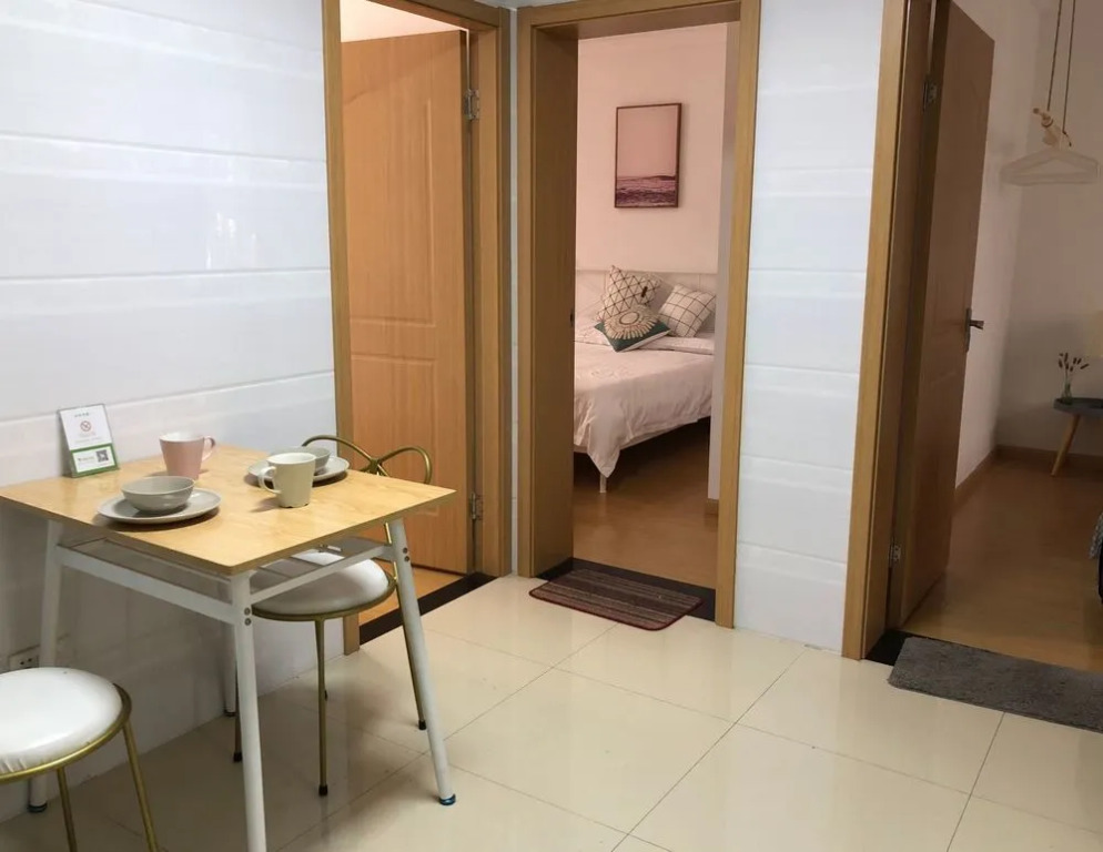 Henry's Apartment - Jiande Road