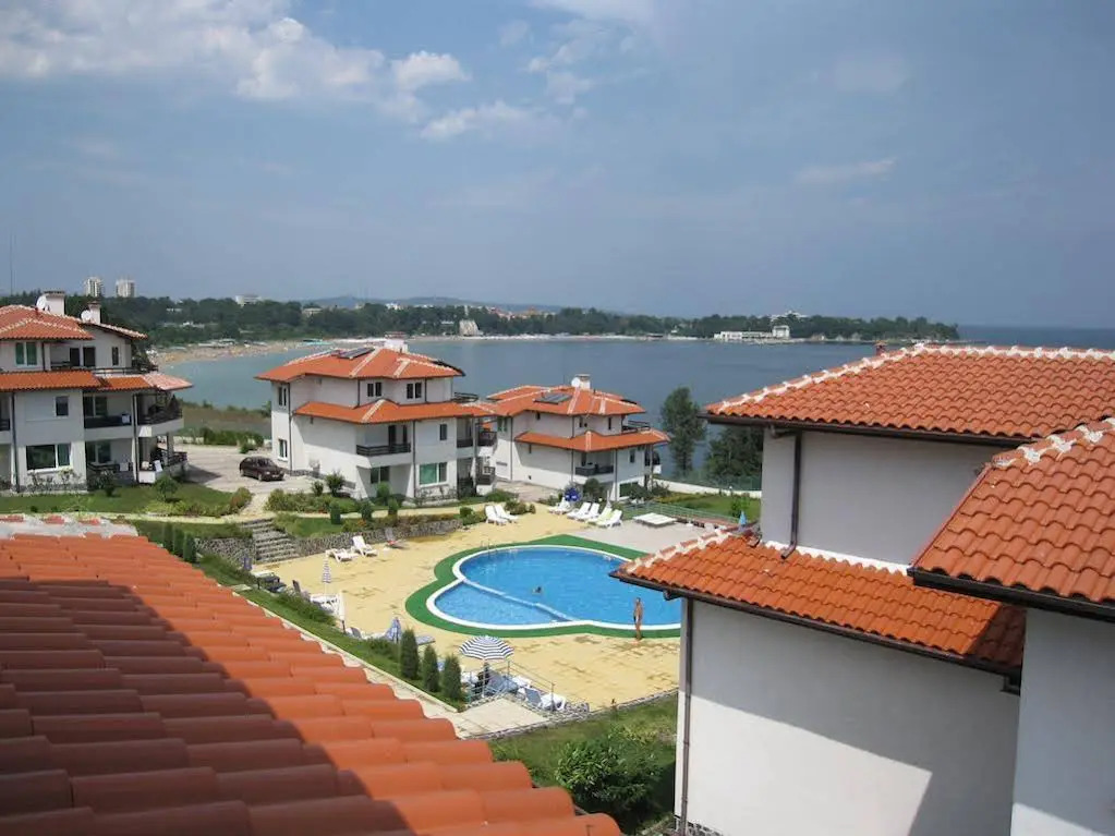 Kapriz Apartment