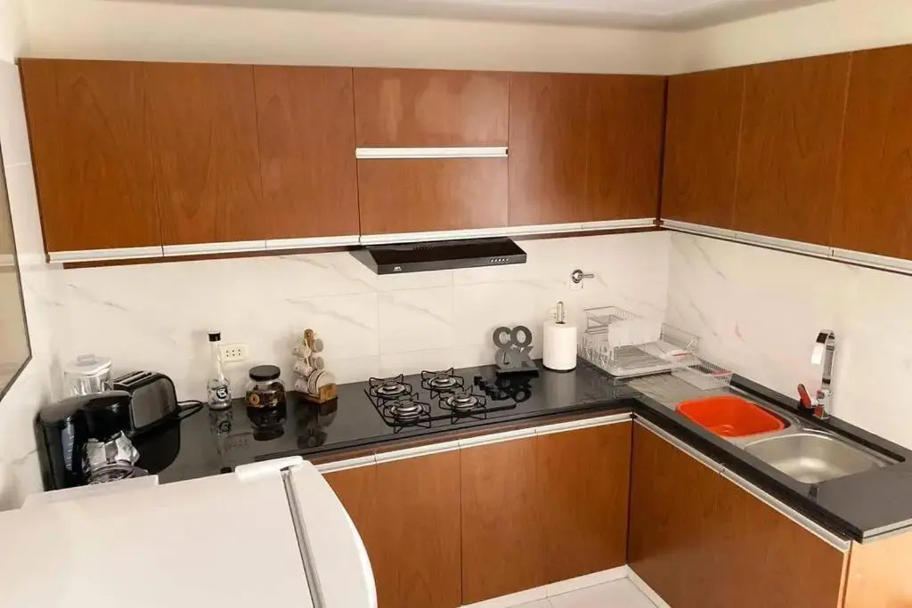 Departamento Moderno, Acogedor Y Céntrico.