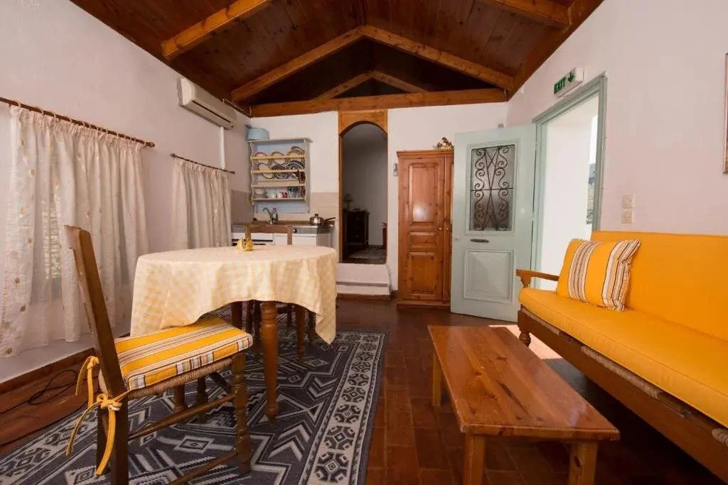 Meridiana Studios