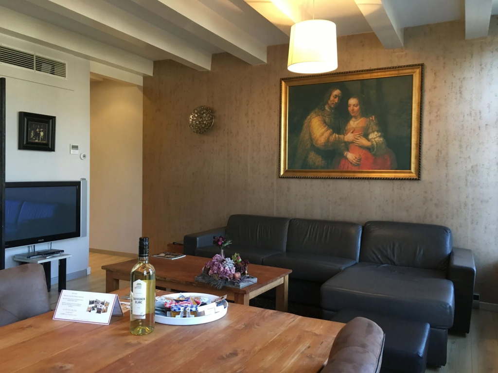 Dutch Masters Short Stay Apartments