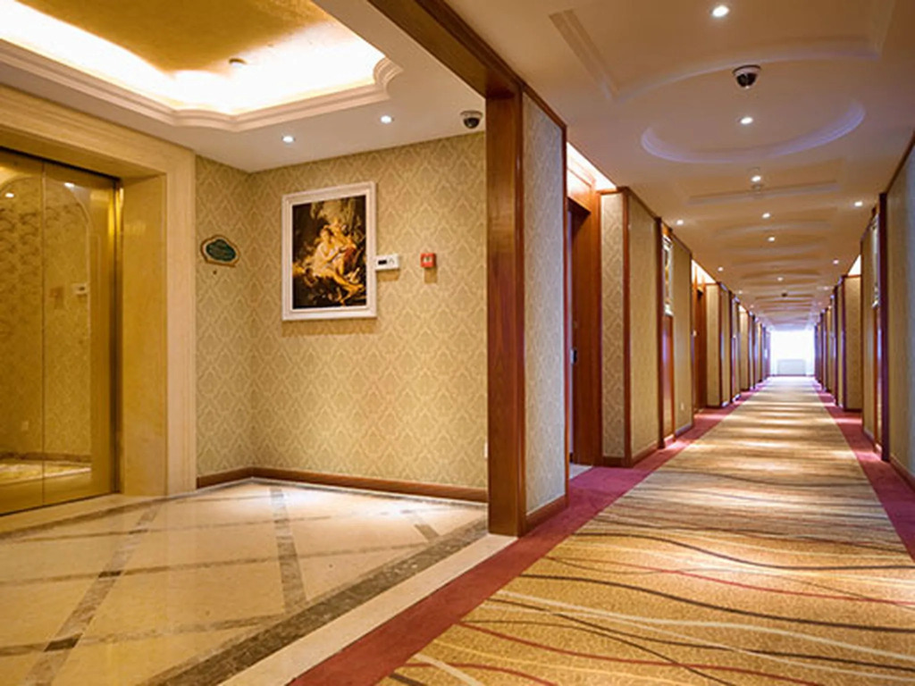 Vienna Hotel Ningbo Jiangbei Avenue Wanda Branch