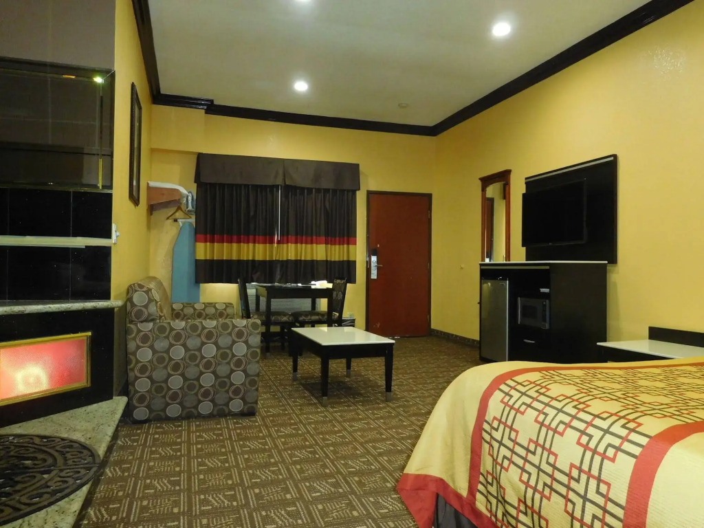 Diamond Inn