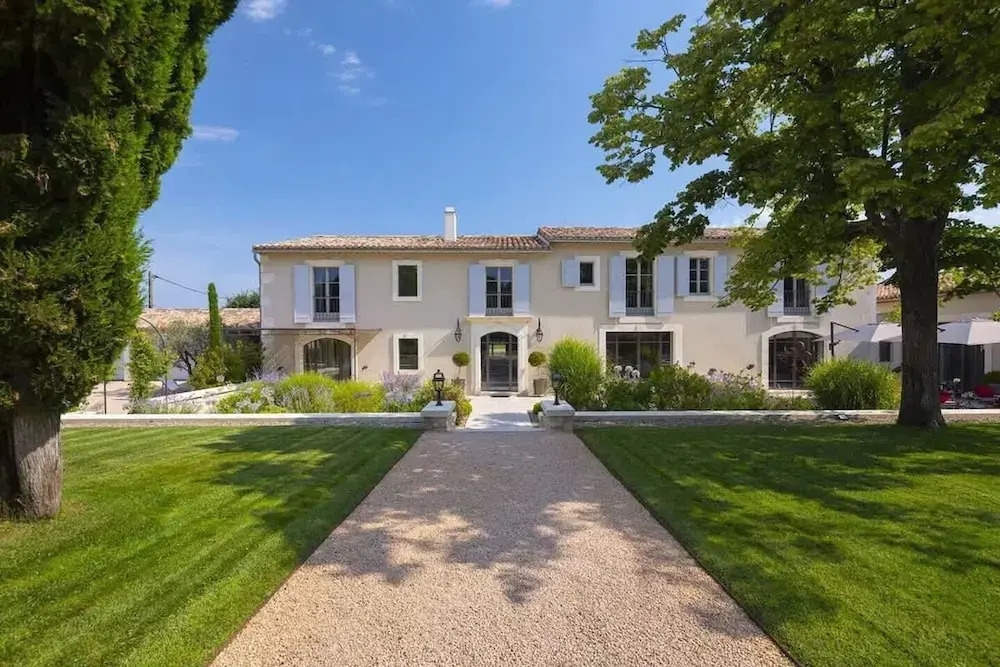 Prestigious Villa in Heart of Saint Remy de Provence