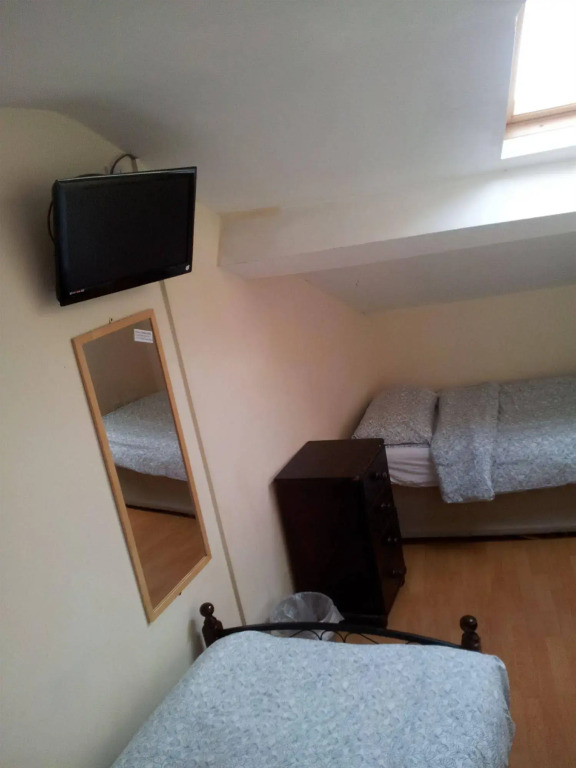 Ten Streets Bed & Breakfast