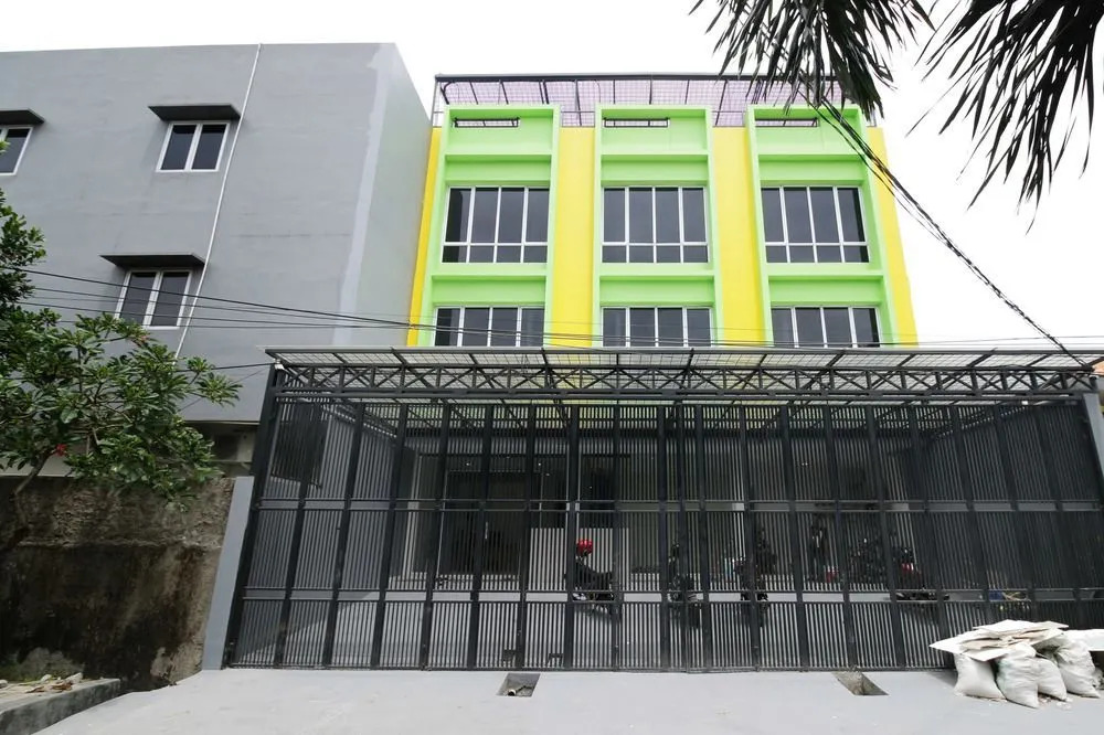 Airy Jelambar Hadiah Utama Kavling Polri Blok E6 Jakarta