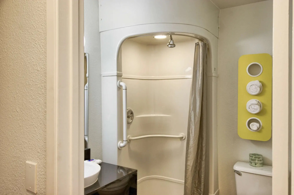 Motel 6-Everett, WA - North