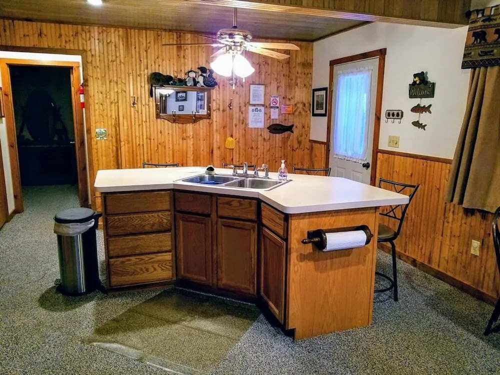 Duxbury 2 Bedroom Condo