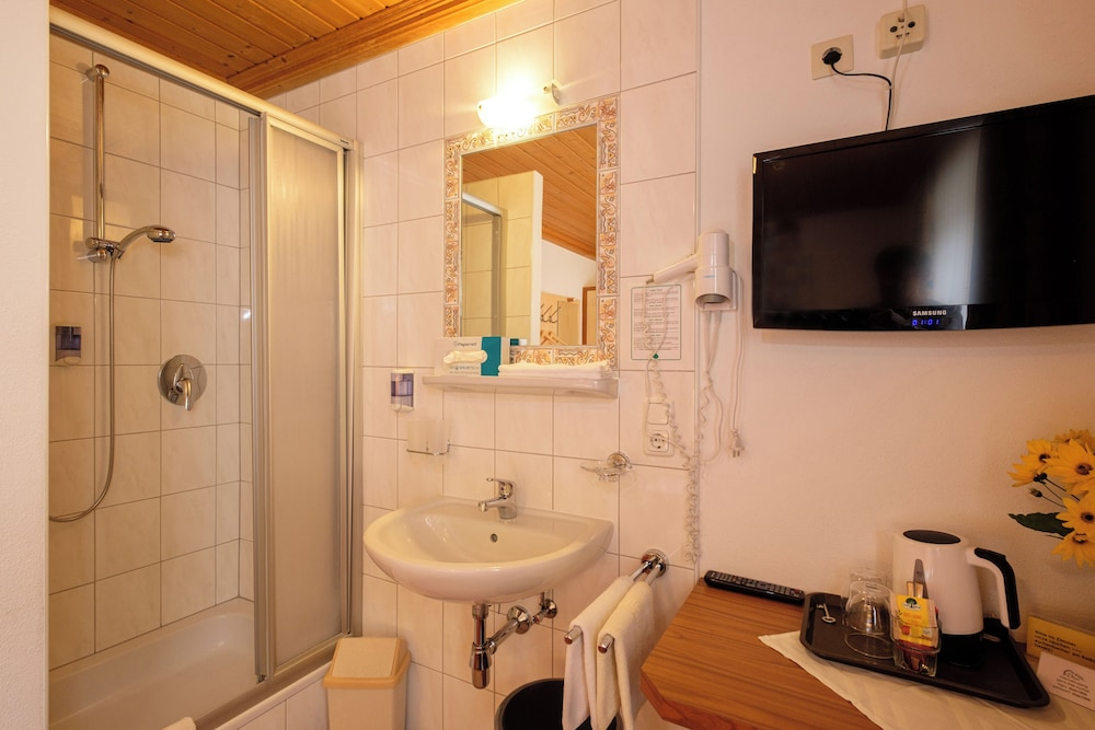 Hotel Garni DIAS - Silvretta Card Premium inklusive