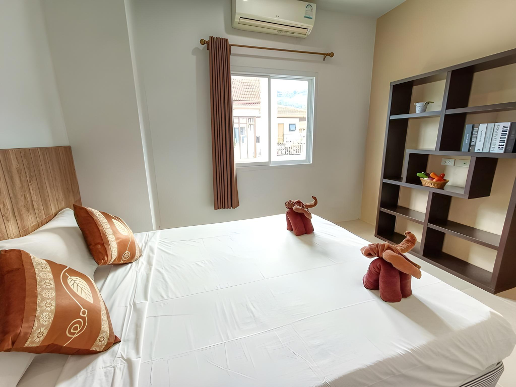 Sea View Apartments