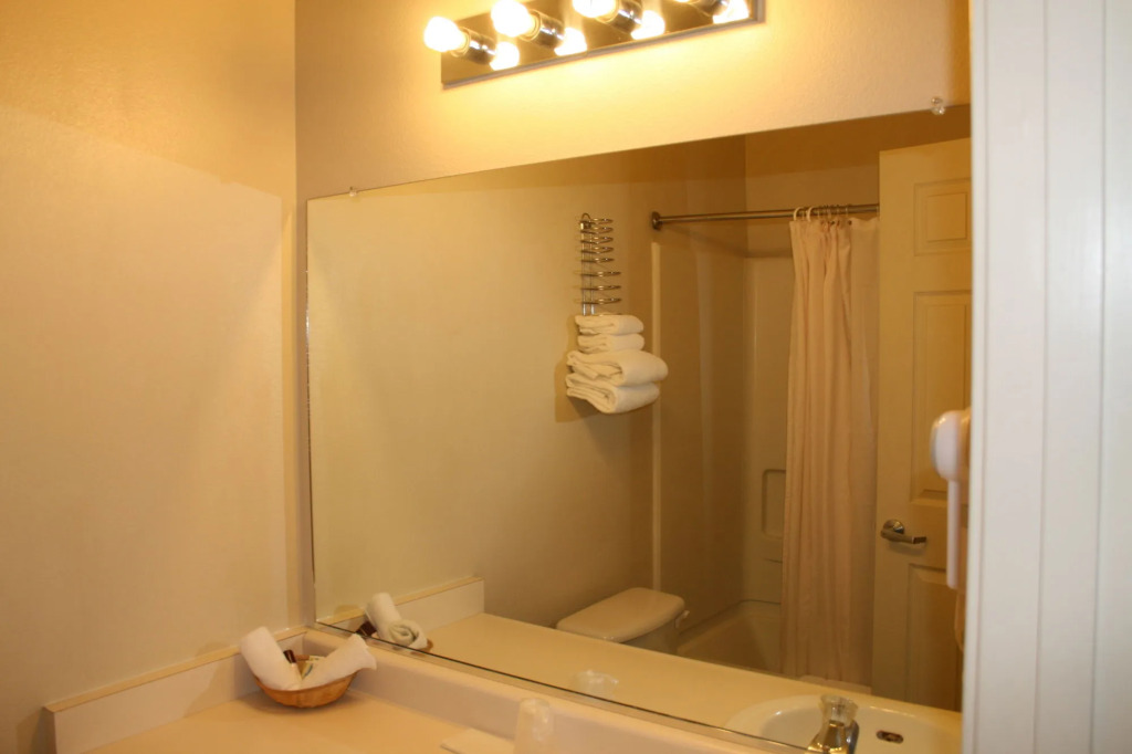 Carson City Plaza Hotel