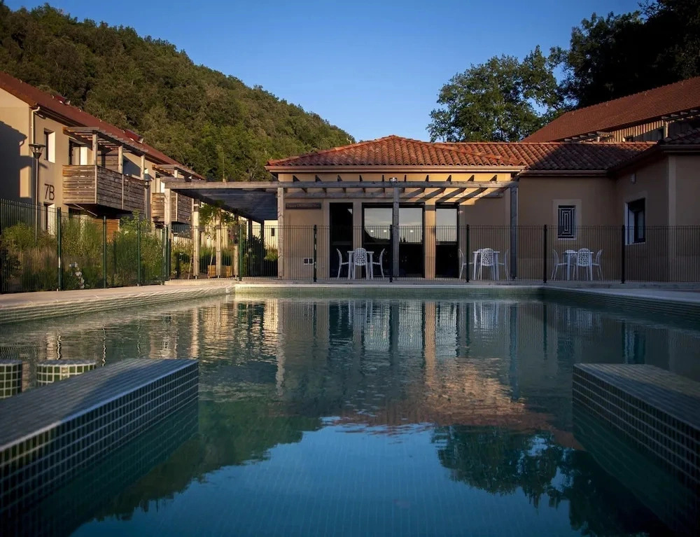 Family House for 6 in the Var