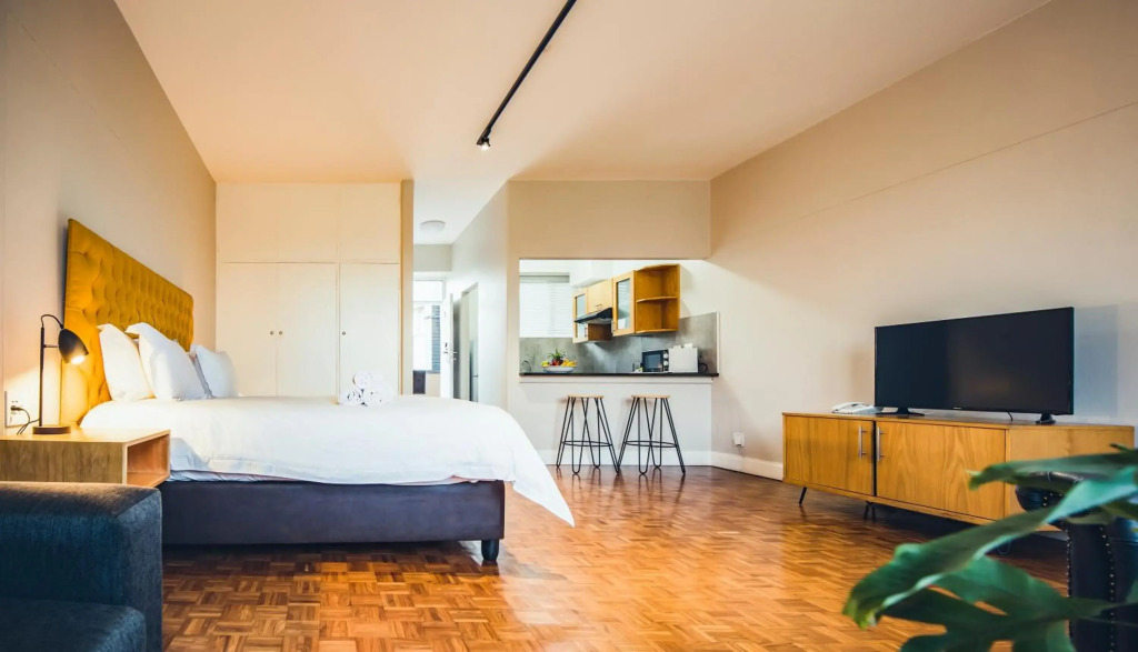 Hotel 224 & Apartments