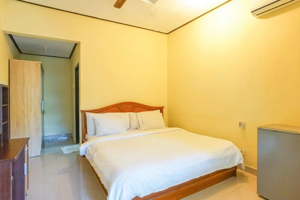 Ginas guest house