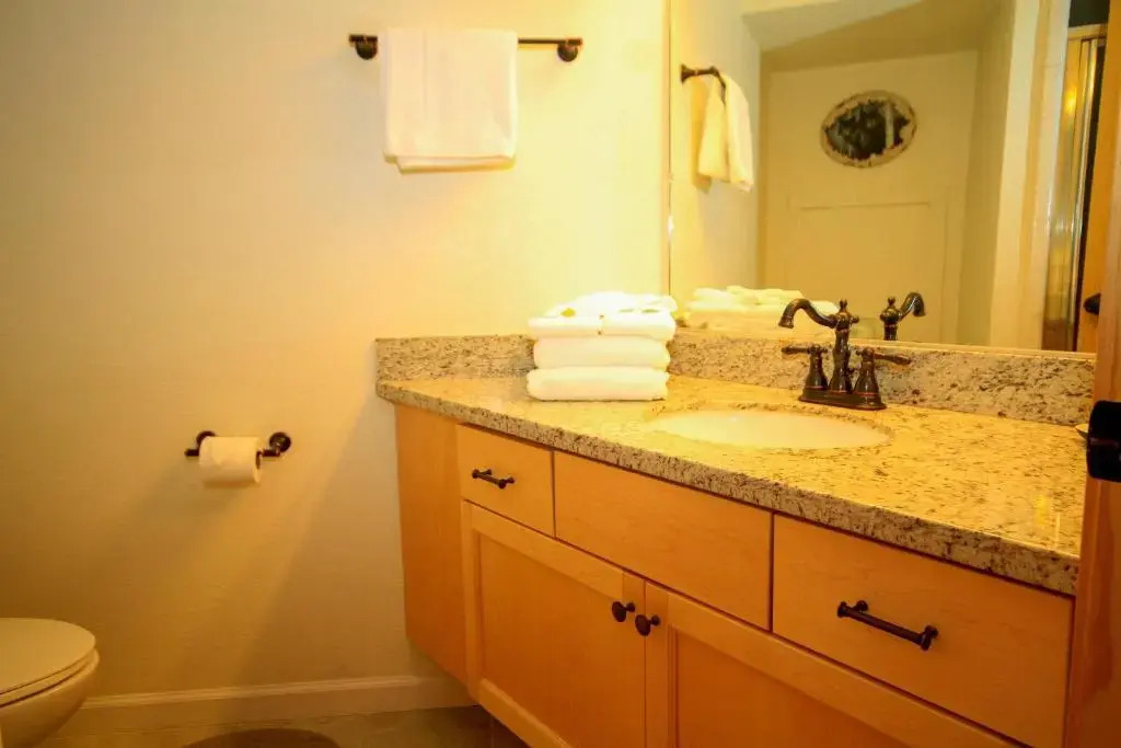 Sierra Park Villas #82