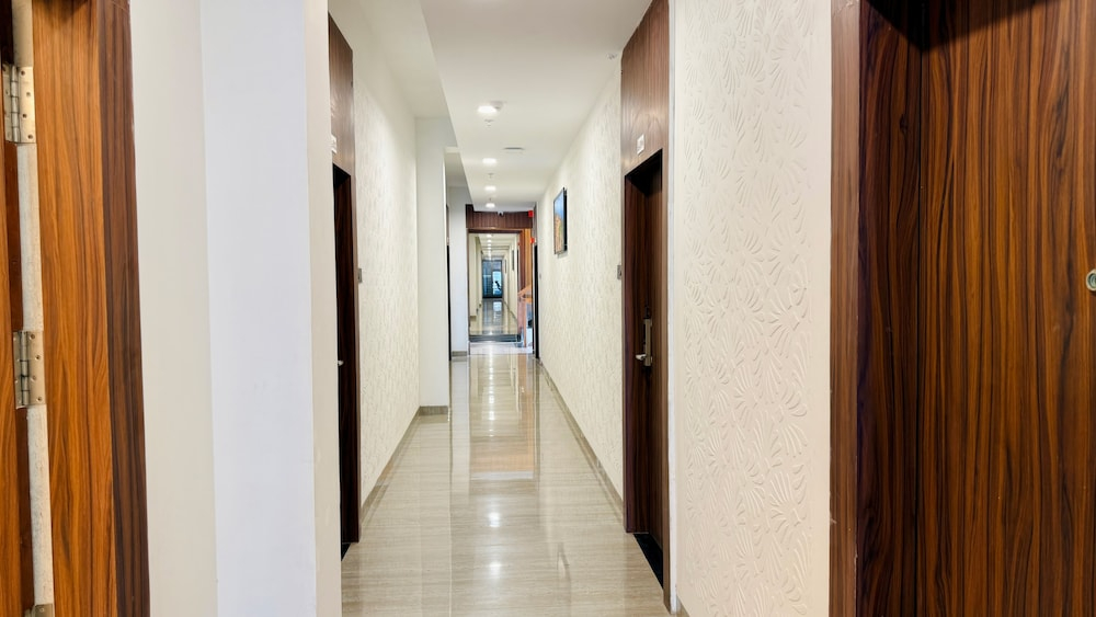 Pheonix Luxury Inn