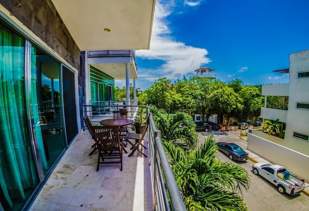 La Vista 6 Oceanview Condo in Playa del Carmen by RedAwning