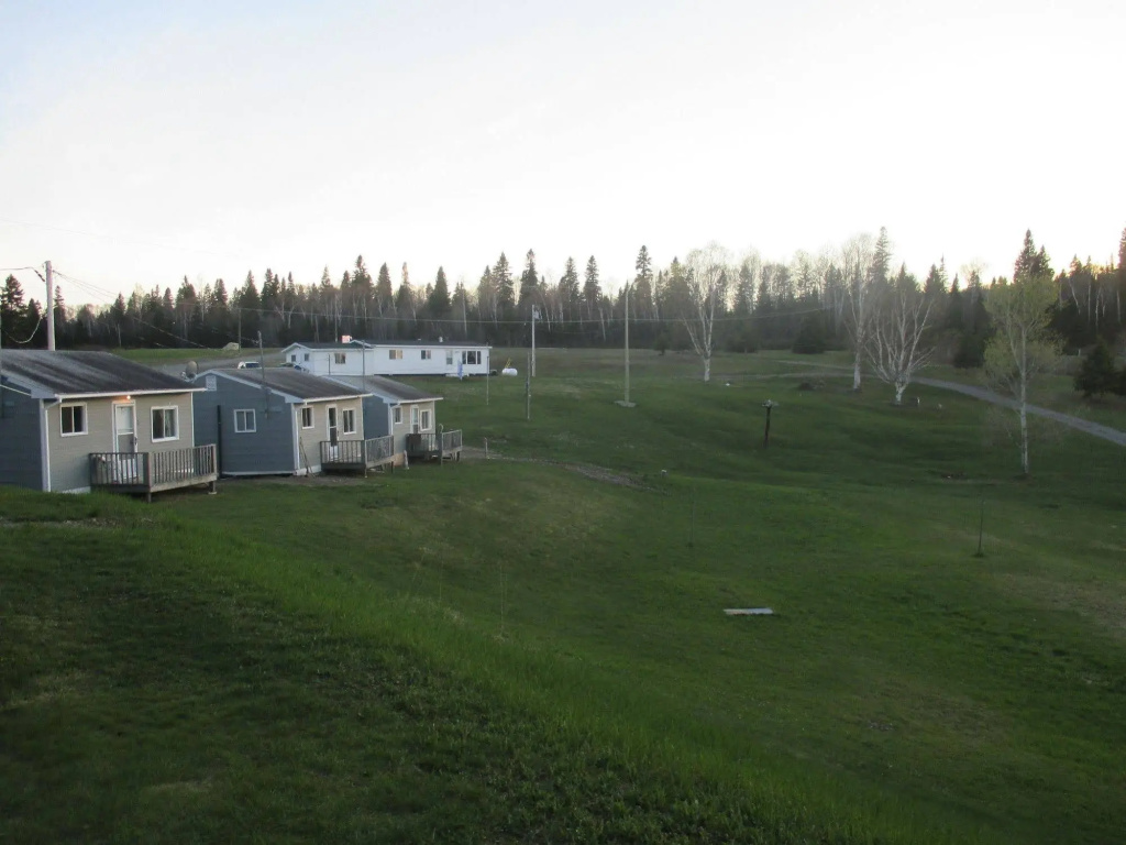 Makiebares Waterfront Accommodations