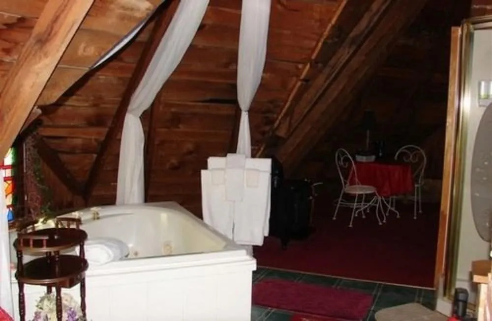 The Woodruff House B&B