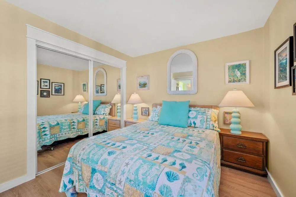 Sand Dollar Villas Unit 213 Soak Up The Sun