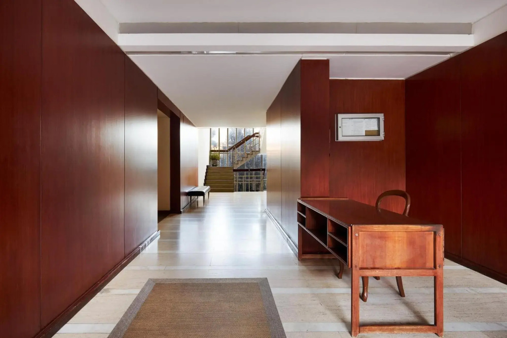Infante Apartment