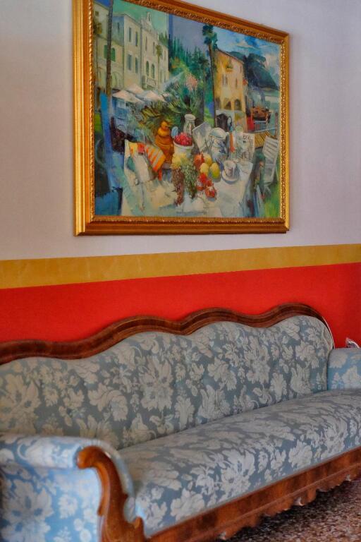 Villa Madrina Lovely and Dynamic Hotel
