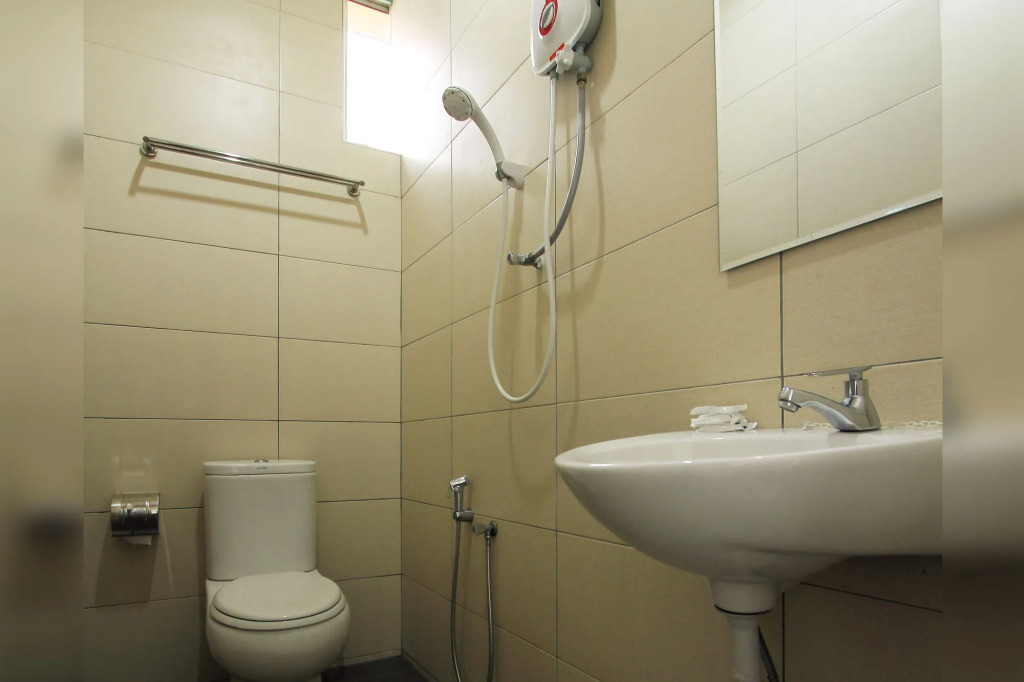 Max Inn Hotel