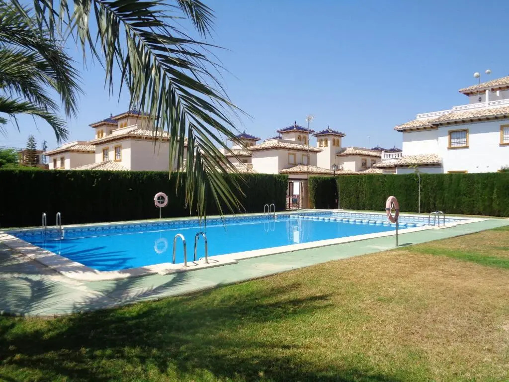 Luxurious house in La Marina at El Pinet beach