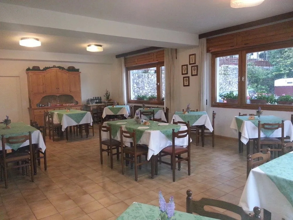 Hotel Oasi