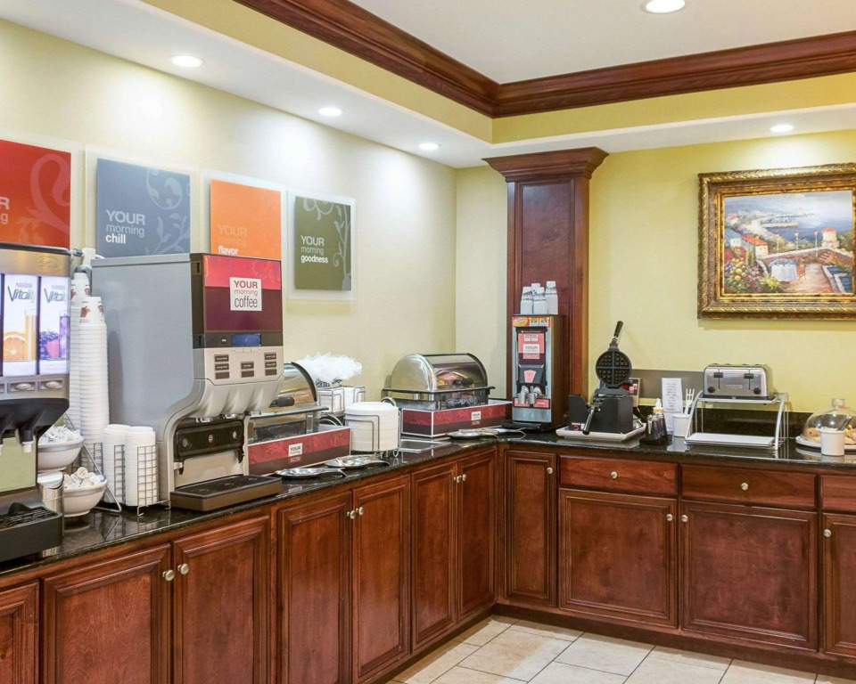 Comfort Suites Harvey - New Orleans West