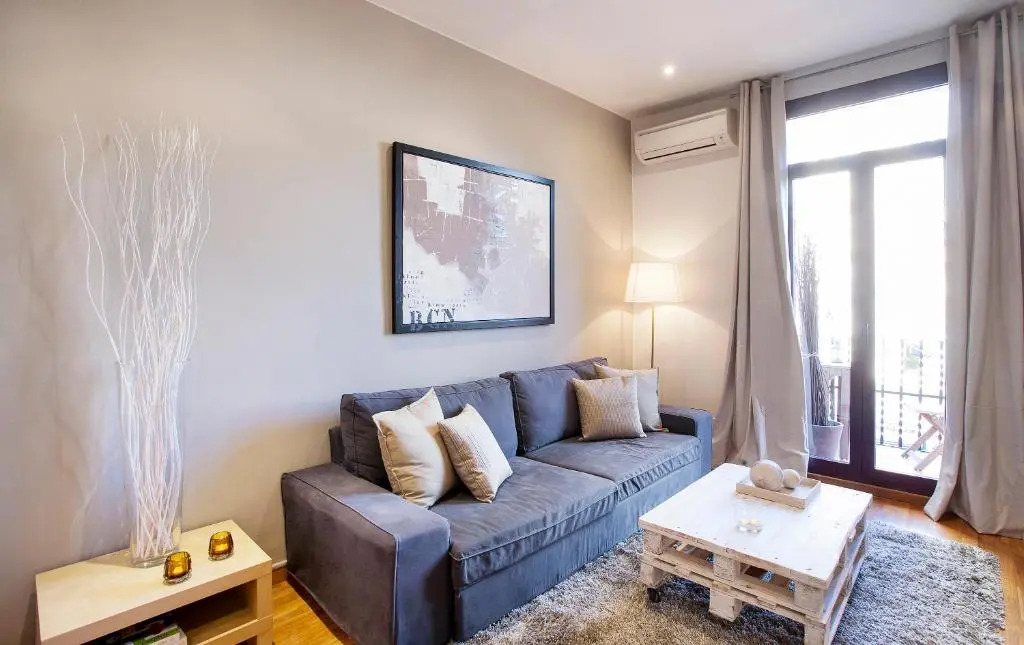 Apartments Barcelona & Home Deco Viladomat