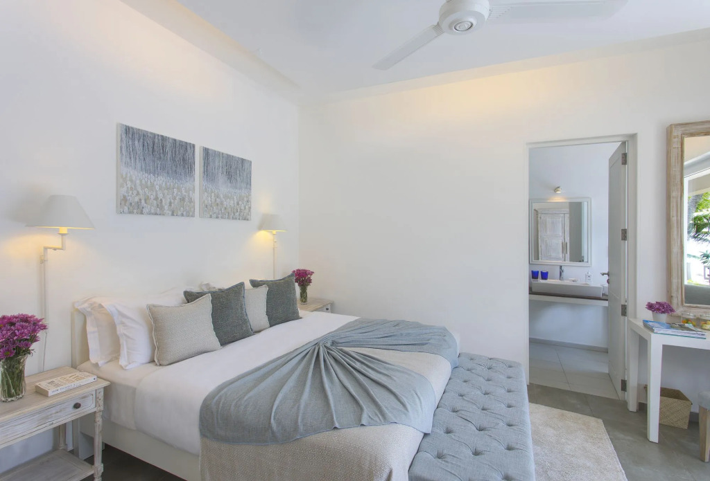 Villa White