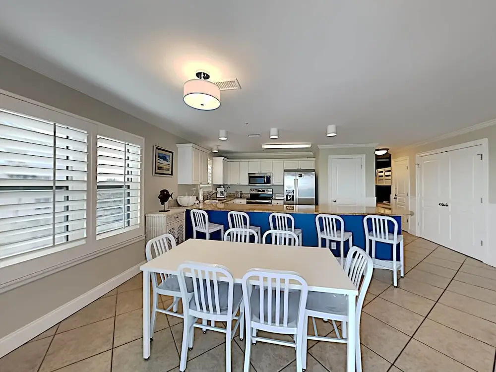 Emerald Dunes #405 by Southern Vacation Rentals